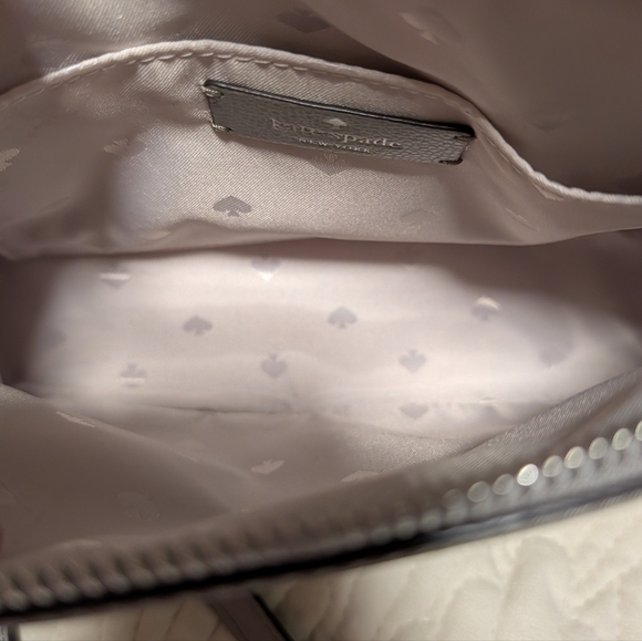 Kate Spade Light Gray Crossbody Bag - Picture 3 of 6